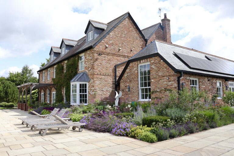 Wiltshire Country House Borders